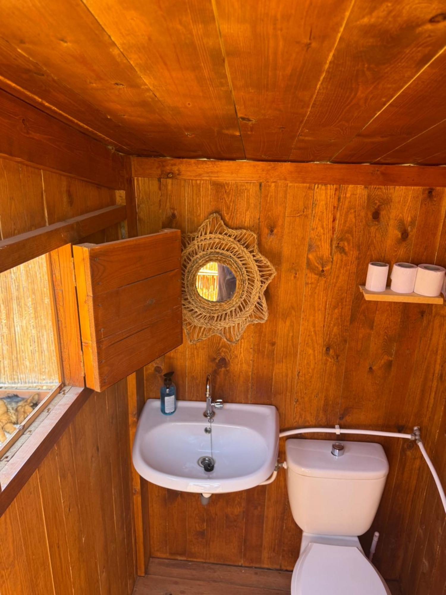 Ghar El Melh Outdoors Hotel Ra's al Jabal Eksteriør billede