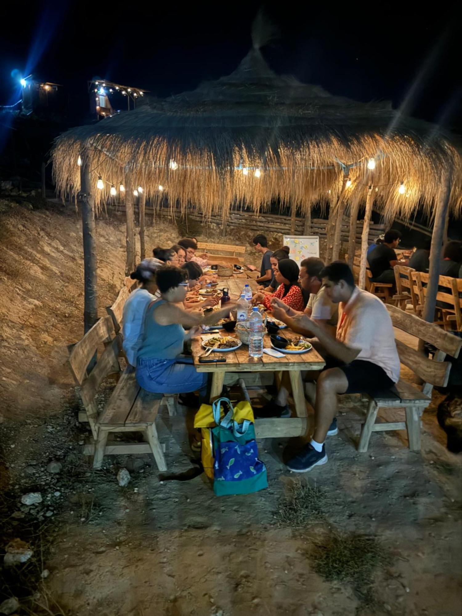 Ghar El Melh Outdoors Hotel Ra's al Jabal Eksteriør billede